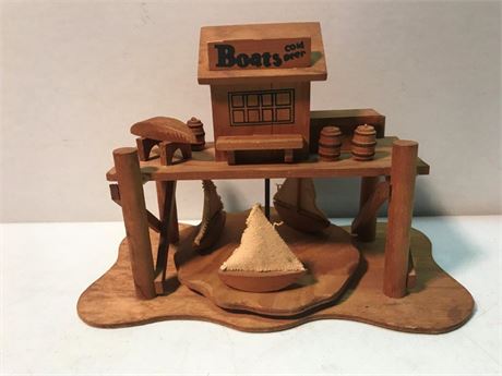 Wooden Rotating Boats Musical