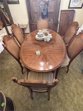 Mid Century 7-Piece Dining Set with 2 Leaves