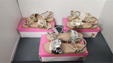 3 Maria Alejandra Girls Shoes. One Is Size One & One Is Size 2 & One Is Size 3
