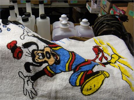 Walt Disney Goofy Beach Towel
