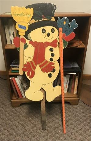 Frosty Wood Deco