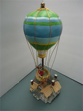 Hot Air Balloon Statue