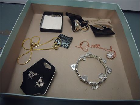 Lot Of Jewelry