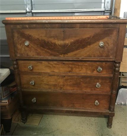 Antique Chest of Drawers