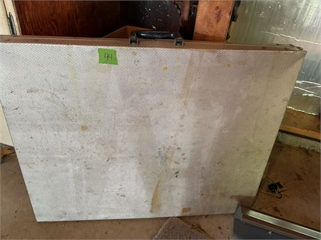Folding Table