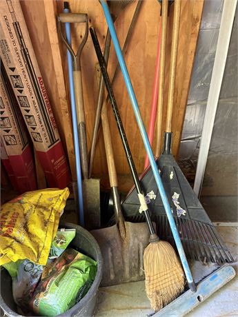 Lawn and garden Tools
