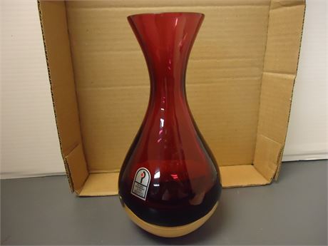 Pilgrim Cranberry Glass Vase