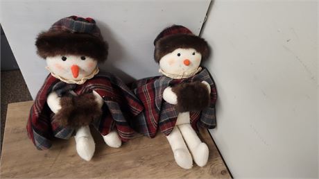 2 Snowman Plush Decorations