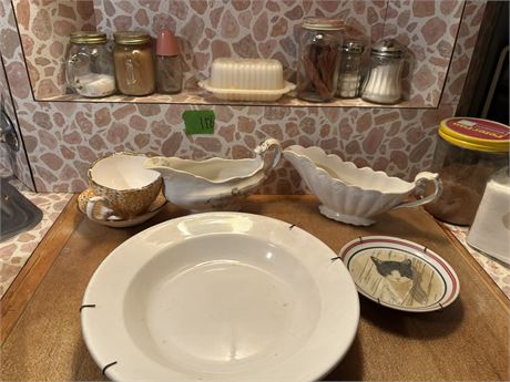 Vintage Bowl and Gravy Boats, Misc Lot