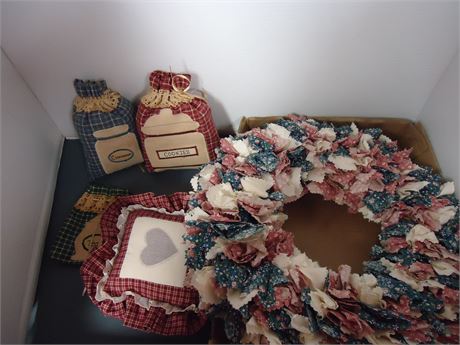 Various Decorative Items