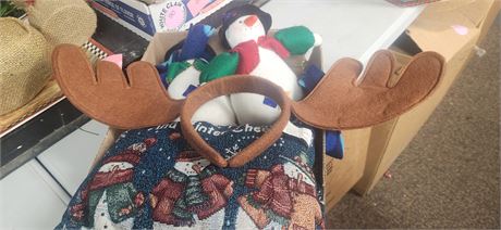 Lot Of Christmas Items