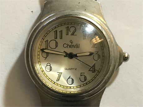 Cheväl Quartz Watch