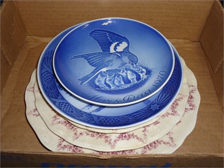 Collectable plates