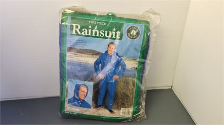 Two Piece Rain Suit. Size XL