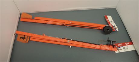2 Eagle Claw Ice Fishing Economy Tip Up Orange Warning Flag