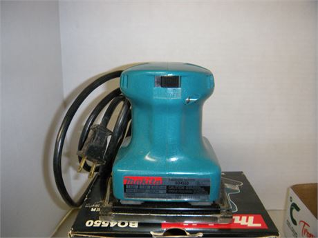 Makita Finishing Sander
