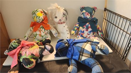 Lot Of Plush Toys