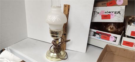 Vintage Lamp With Metal Base