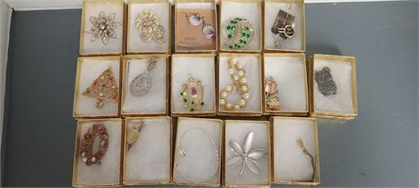 Lot Of Jewelry