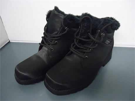 Sporto Black Insulated Boots. Size 8M