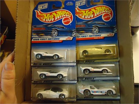 6 Vintage Hot Wheels