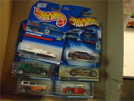 6 Vintage Hot Wheels