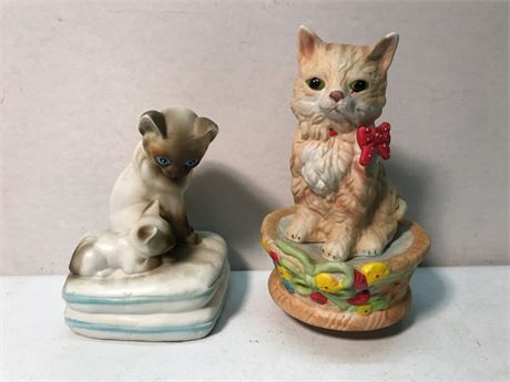 2 Cat Rotating Musical