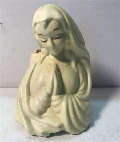 Vintage Hull USA #24 Praying Madonna Planter