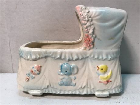 Vintage Napcoware Sankyo Bassinet Planter Musical (Blue)