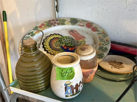 Decor Lot, Plastic Turkey Plate