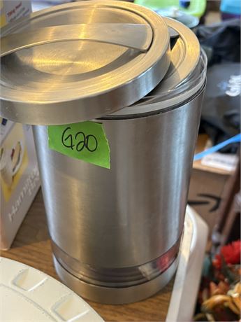 Metal Nesting Canisters
