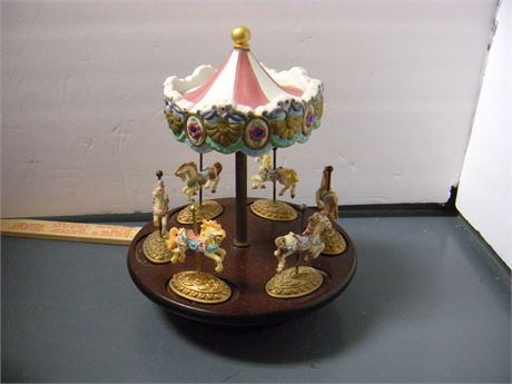 Carousel & Carousel Horses