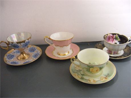 Tea Cups & Saucers