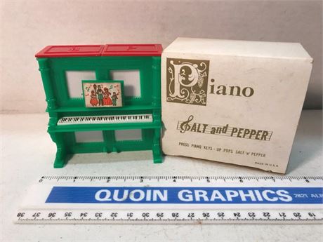 Paino Salt & Pepper Shakers