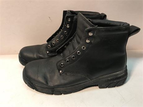 Shoes For Crews Size 13 Boots