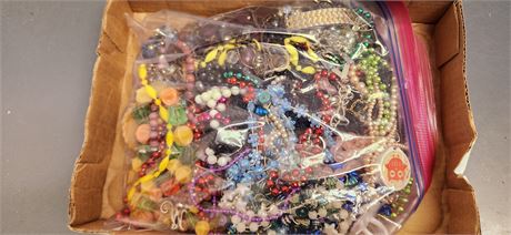 Lot Of Crafts Beads & Craft Jewelry