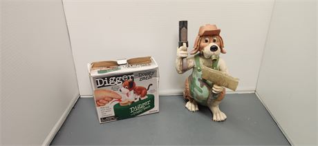 Digger The Dog Bank & Gone Hunting Solar Dog Light