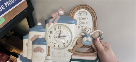 Vintage Kitchen Clock