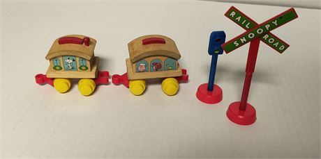 Vintage Snoopy Toys