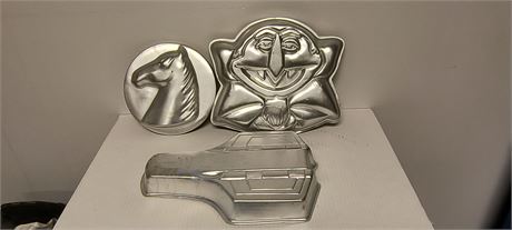 Vintage Cake Molds