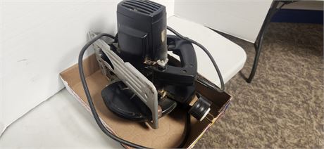 Black & Decker Saw
