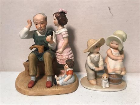 2 Figurines