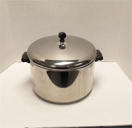 Farberware Stainless Steel Pot With Lid