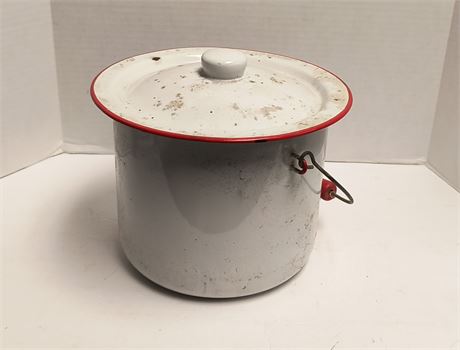Vintage Enamelware Stock Pot And Lid