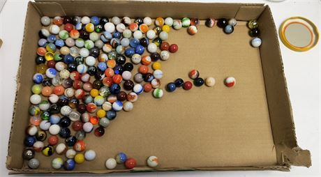 185 Collectible Marbles. Some Glow
