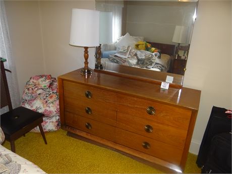 MCM Dresser