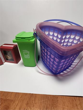 2 heart shaped plastic baskets, mini trash can, love fortune cookie