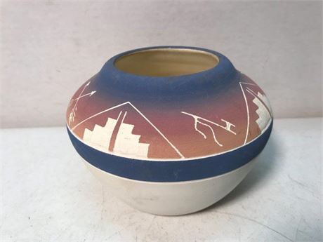 Signed Lakota Sioux Pottery Vase
