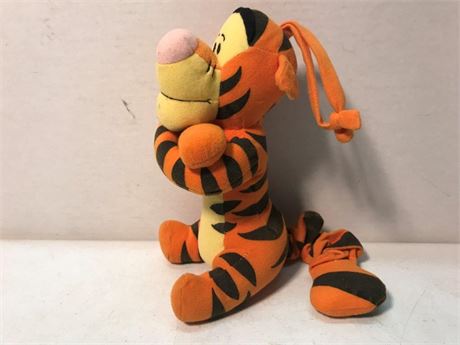 Tigger Pull String Musical