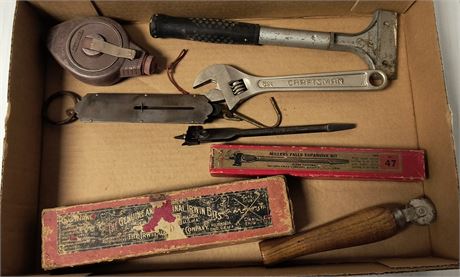 Vintage Carpenter Chalk Line & Miller Falls Expansive Bit & Misc. Items
